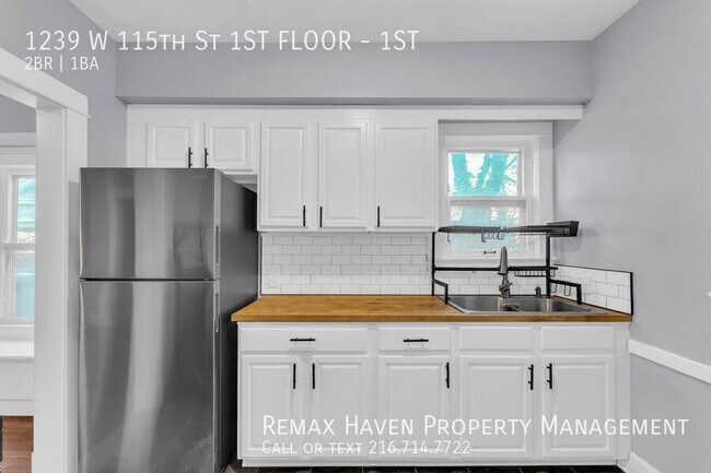 Building Photo - 1239 W 115th St