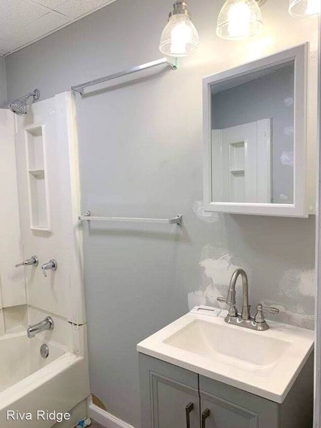 Building Photo - 6 br, 2 bath House - 3230 Dawson Street