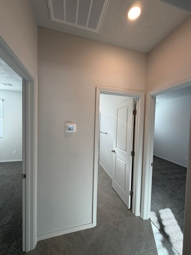 Building Photo - New Build 3 Bedroom Single Story Home Available Near Unser Blvd NE & Northern Blvd NE in Rio Rancho!