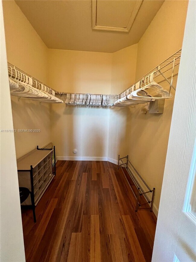 Building Photo - 11389 NW 87th Ln