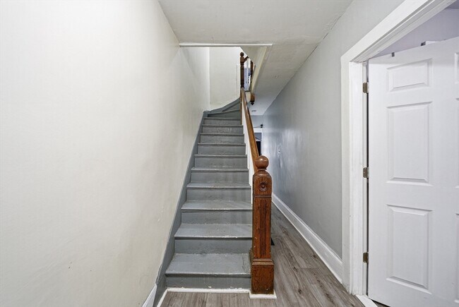 Building Photo - 10-12-12 Michigan Ave