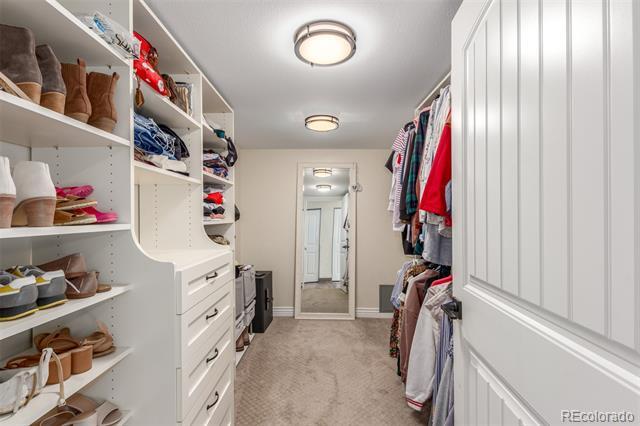 Building Photo - 3577 S Hillcrest Dr