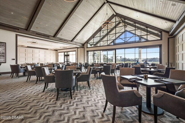 Building Photo - 4 Jasmine Run