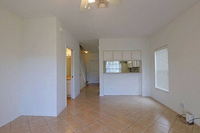 Building Photo - Cypress Landing  10066