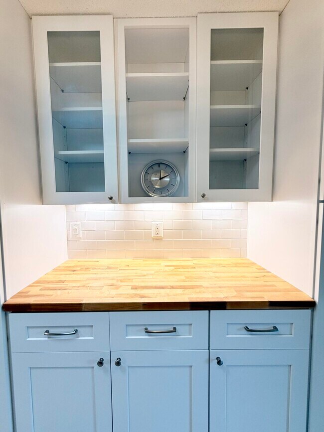 Building Photo - 14349 Campanelli Dr