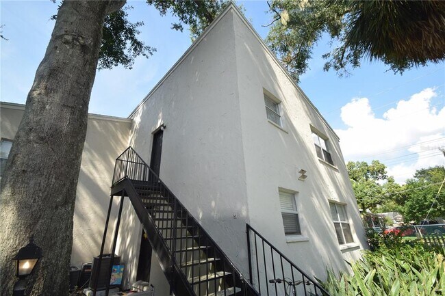 Building Photo - 1005 S New York Ave