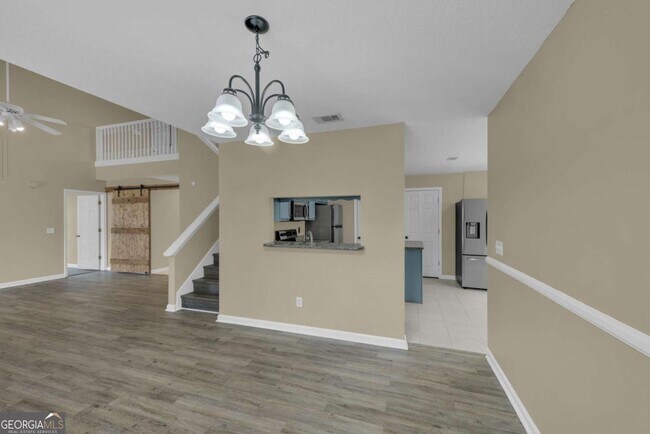 Building Photo - 92 Sunrise Dr