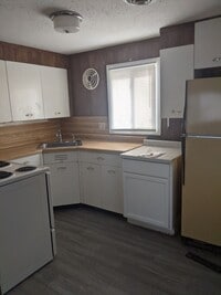 Building Photo - Signal Drive Duplex