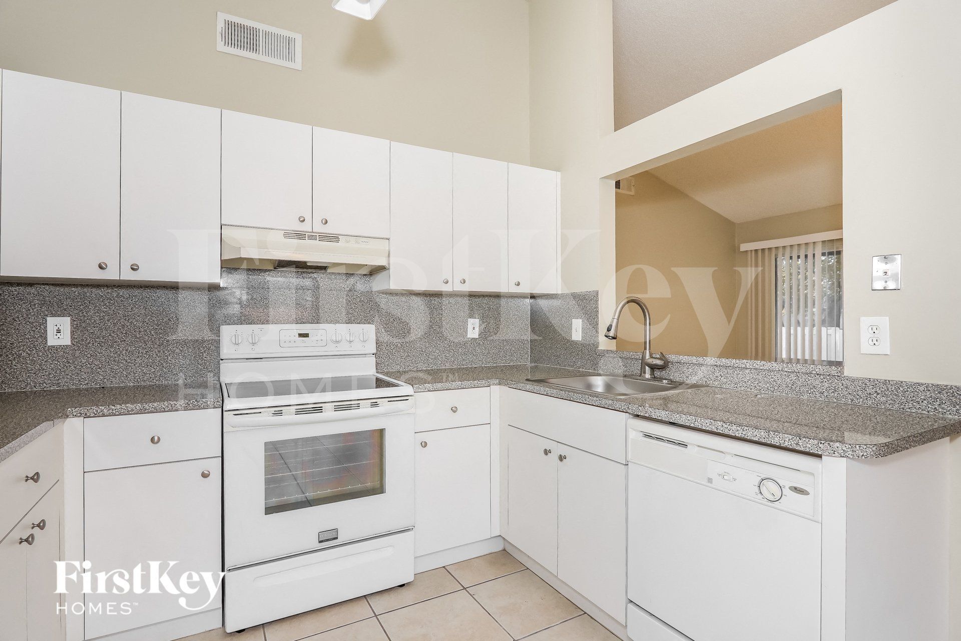 Building Photo - 8666 SW 14th St