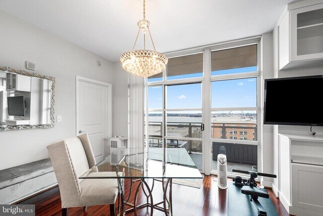 Building Photo - 157 Fleet St