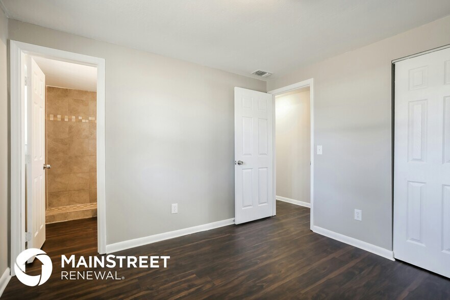 Building Photo - 7313 Zapata Dr