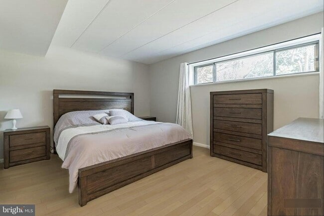 Building Photo - 130 Roberts Ln