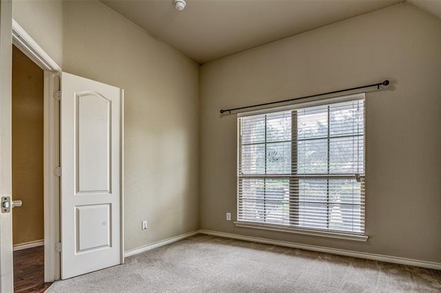 Building Photo - 9700 Bell Rock Rd