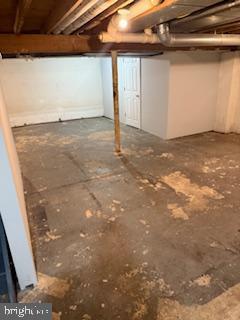 Building Photo - 1807 Lowland Way