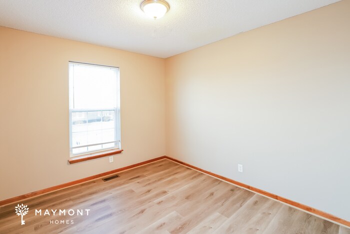 Building Photo - 2110 Glenside Rd