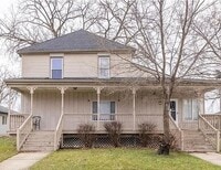 Building Photo - Unicorn alert!!!  5 bedroom 2 story home of your dreams!