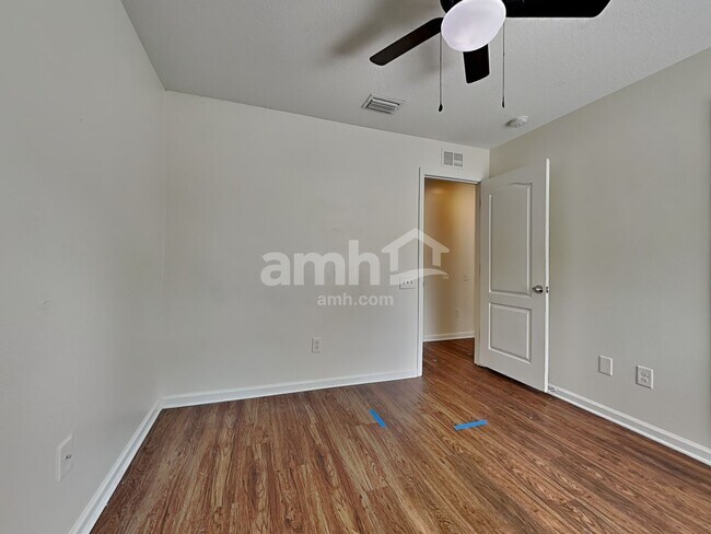 Building Photo - 11340 Misty Isle Ln