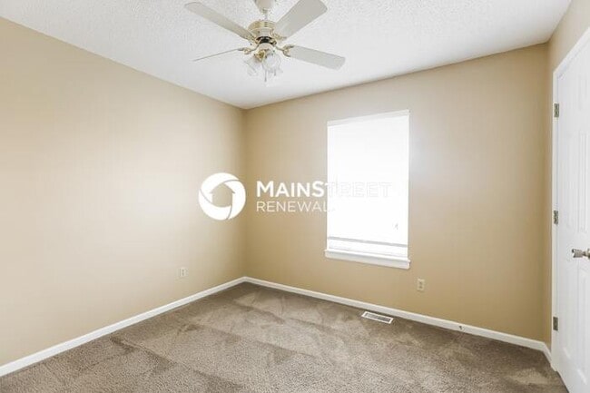 Building Photo - 3 Bedroom Pet-Friendly Home in Raymore, MO...