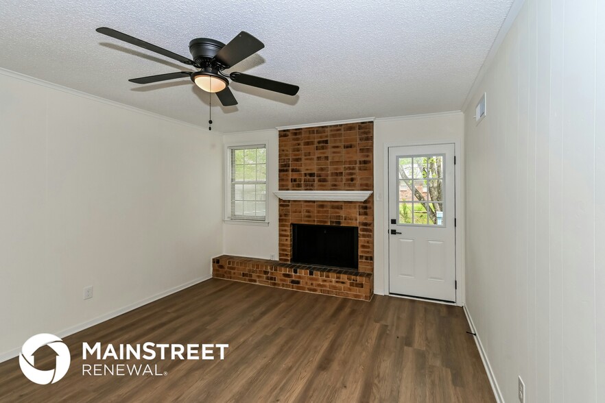 Building Photo - 3862 Kerwood Ave