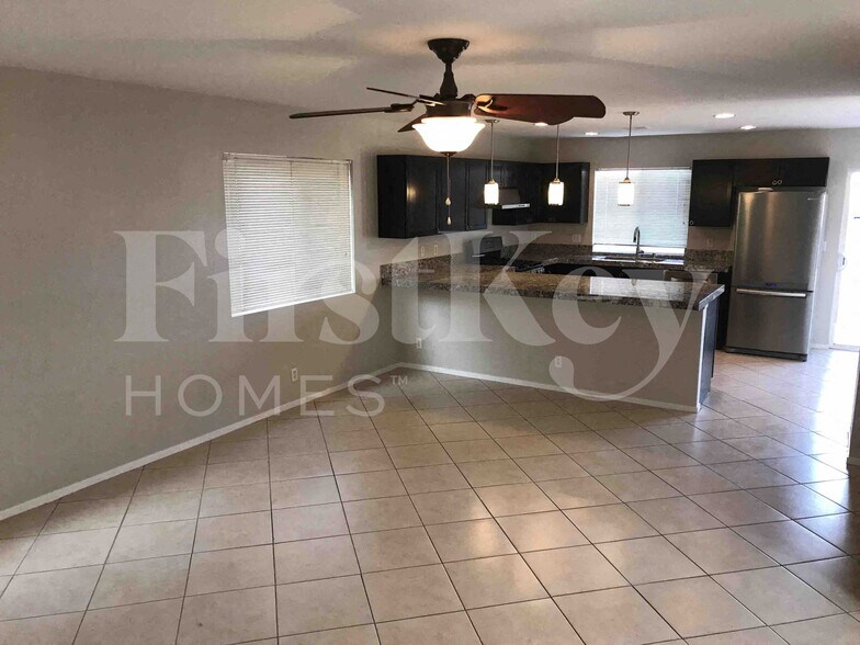 Building Photo - 9348 Copper Villa Ct
