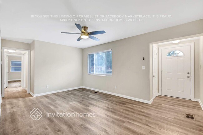 Building Photo - 5815 Oliver St