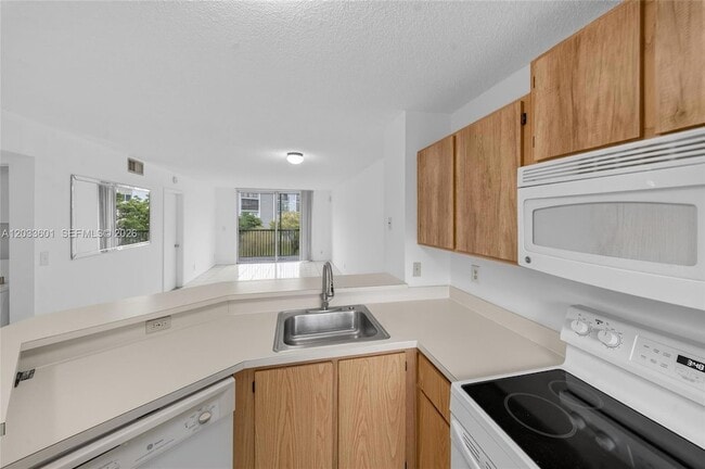 Building Photo - 8750 N Sherman Cir
