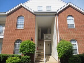 Building Photo - Cute n cozy Condo near Princess Anne & Salem Rd Va Beach