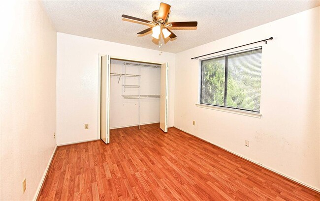 Building Photo - 2108 Waterway Bend