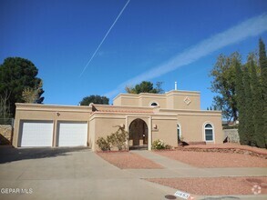 Building Photo - 11653 Lake Erie Dr