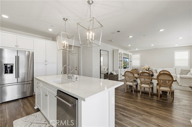 Building Photo - 24151 Paseo del Rancho Dr