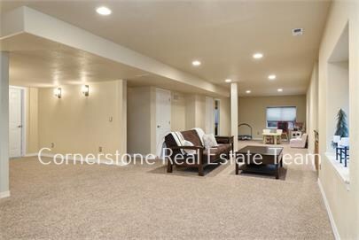 Building Photo - 355 Paisley Dr