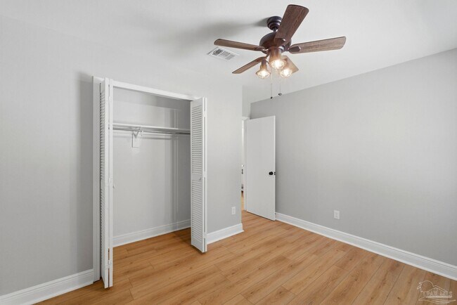 Building Photo - 4607 La Borde Ln