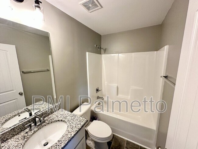 Building Photo - 146 Plum Orchard Dr