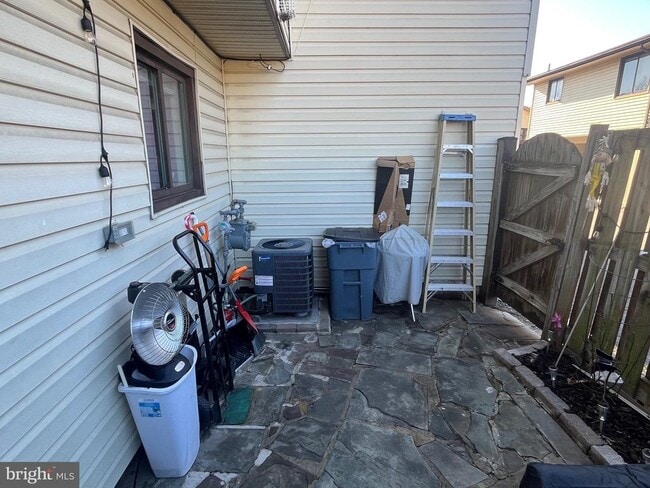 Building Photo - 8411 Del Norte Ct