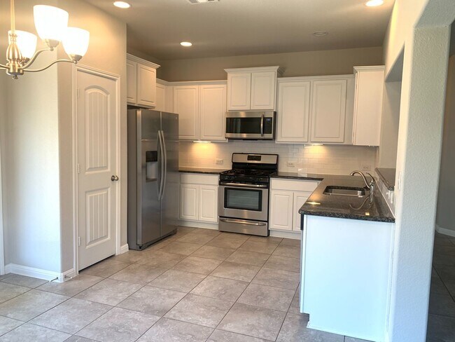 Building Photo - 3-Bedroom/2-Bath Home in Leander ISD