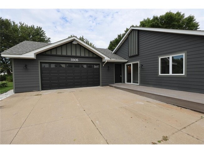 Building Photo - 3305 200th St W