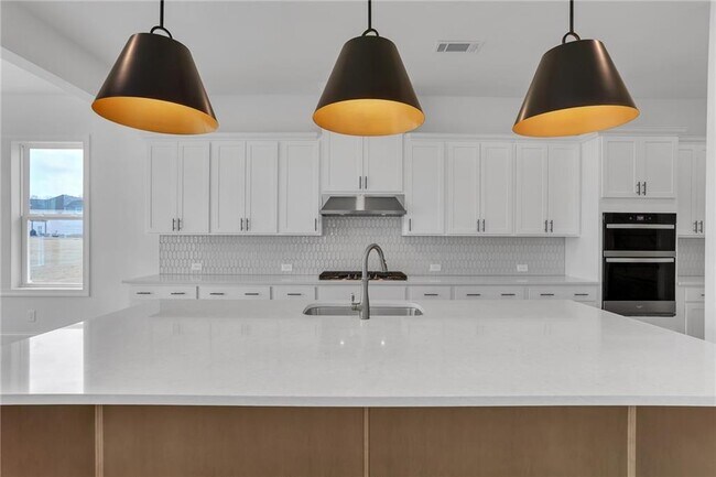 Building Photo - 1997 Freestone Wy