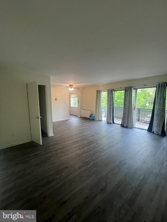 Building Photo - 4120 Mangalore Dr