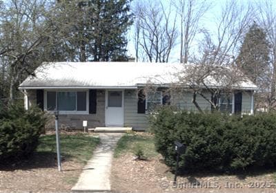 Primary Photo - 6 Gaywood Dr