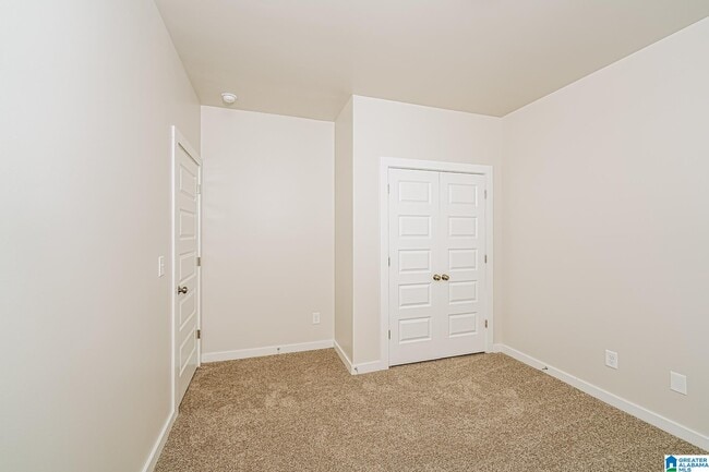 Building Photo - 1400 Brookhaven Dr