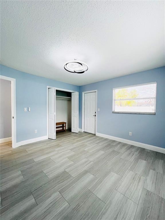 Building Photo - 160 175th Terrace Dr E