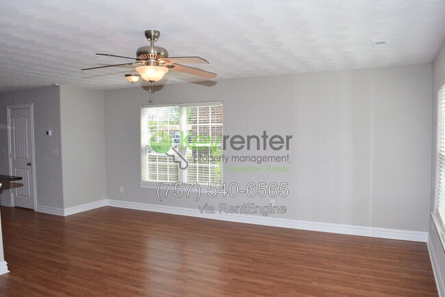 Building Photo - 4205 Dunning Rd