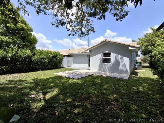 Building Photo - 3731 NW 110th Ave