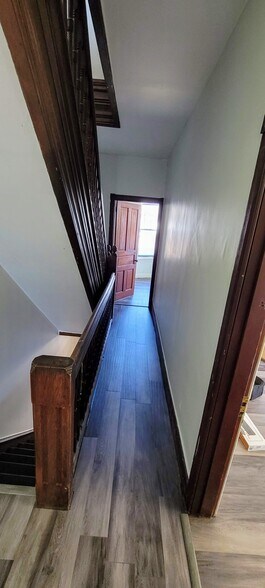 Building Photo - 3834 Manayunk Ave