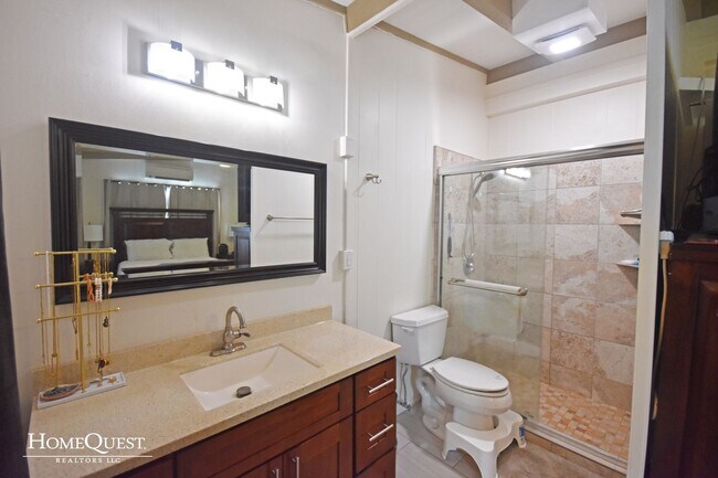 Building Photo - Kailua SFH in Kaelepulu School District 3/2+ Den, AC and Pet friendly!  $5250/mo