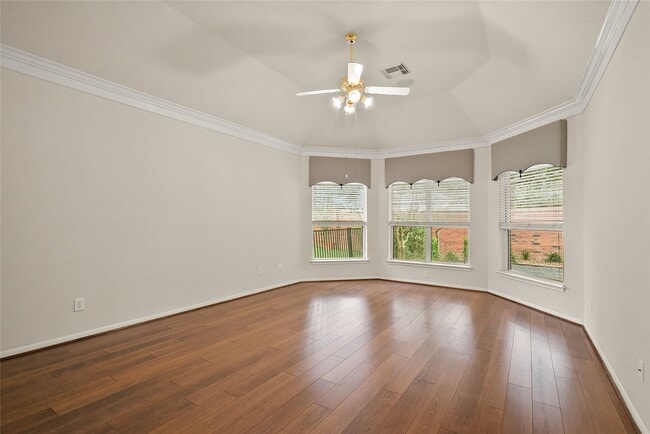 Building Photo - 6418 Parkriver Crossing