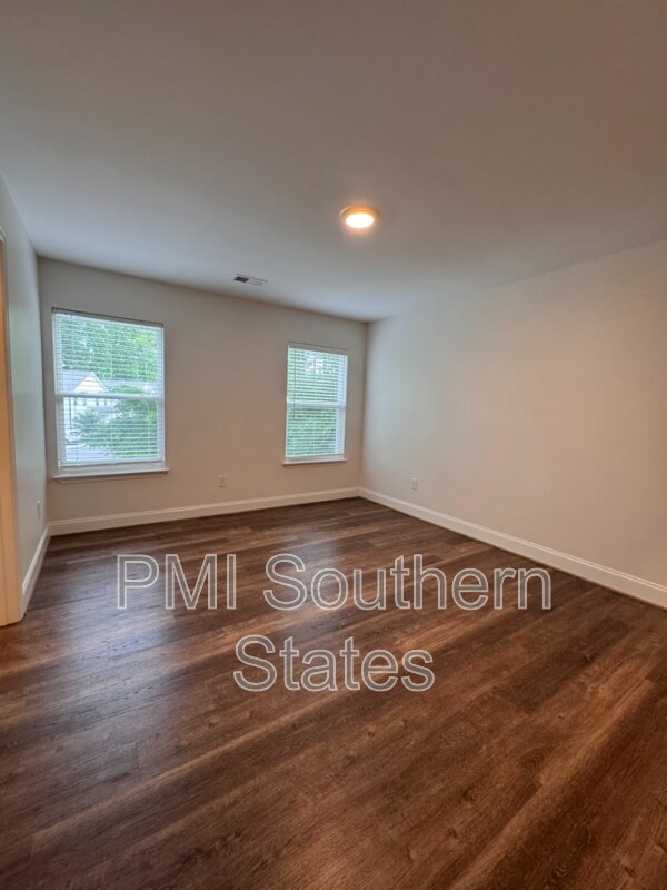 Building Photo - 311 Clarus Crk Wy