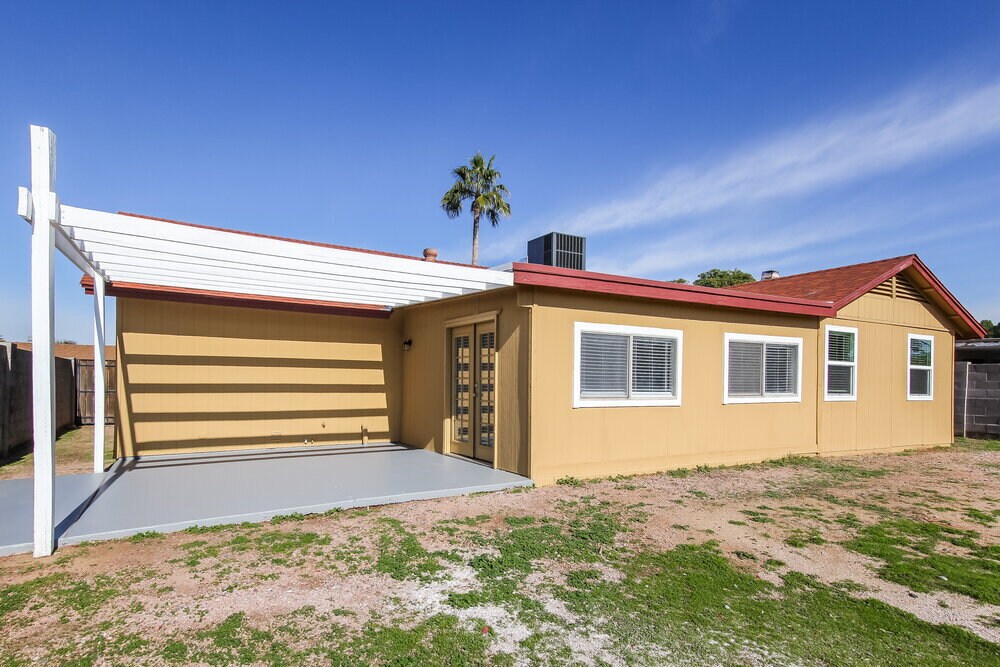 Building Photo - 601 W Wescott Dr