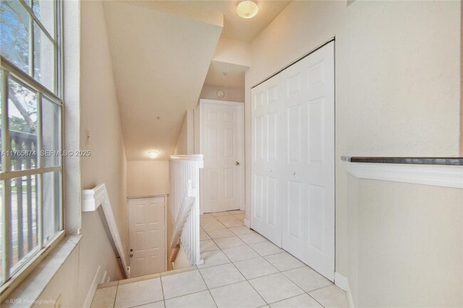 Building Photo - 745 SW 148th Ave