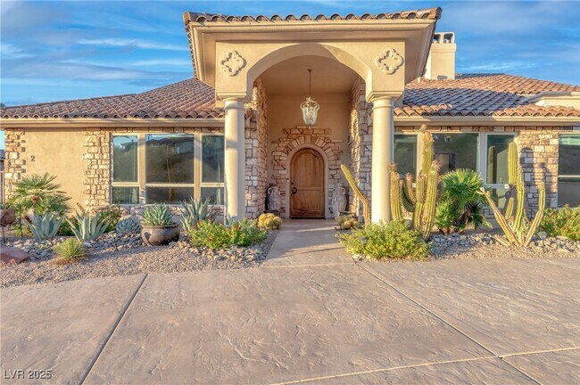 Building Photo - 2 Camino La Venta Ct